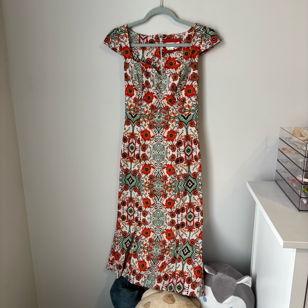 ANTHROPOLOGIE Orange Floral Dress!